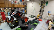 Adattatore universale per mozzo grande (32-68 mm) per cambio gomme per moto da strada